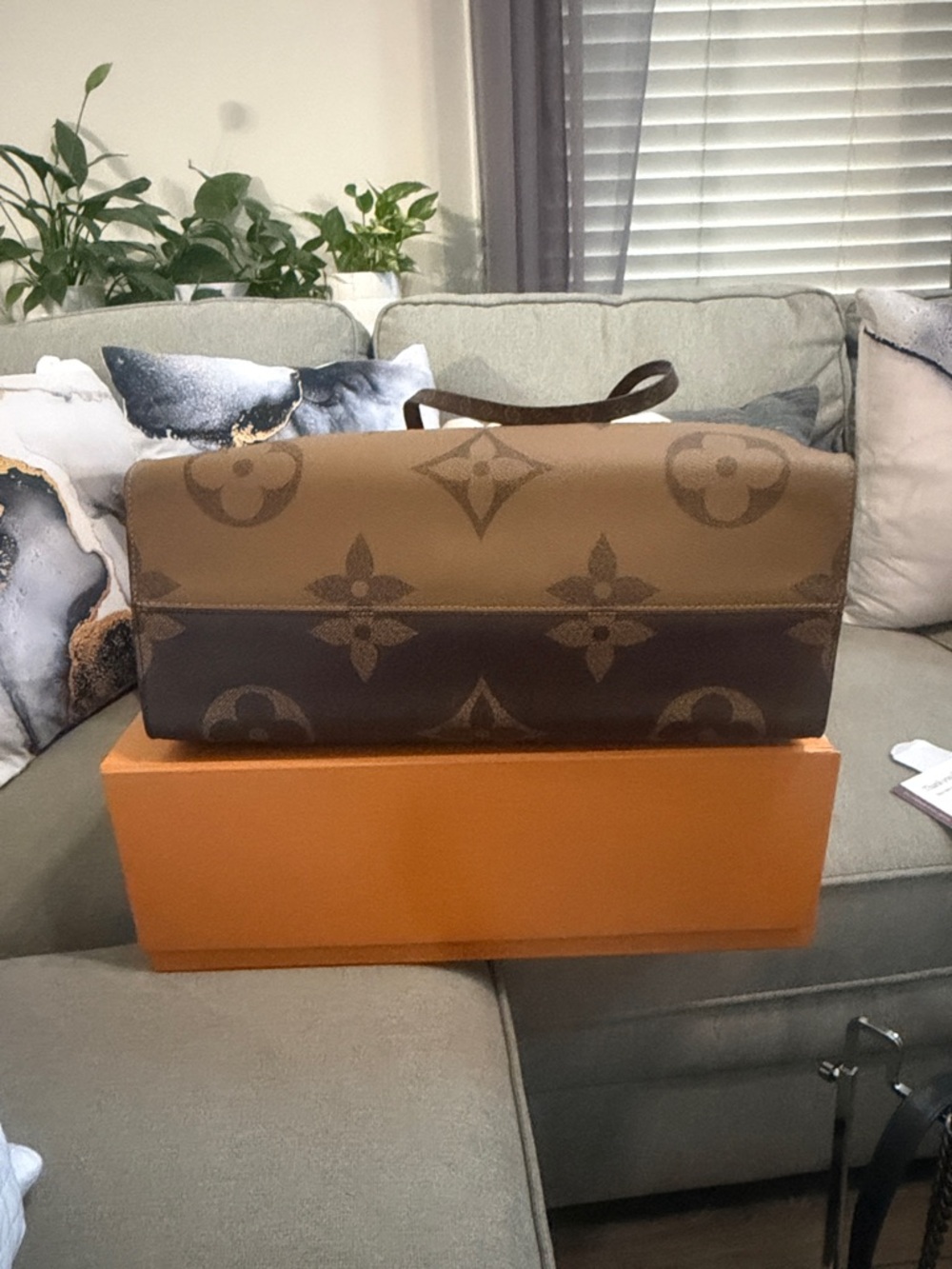 Louis Vuitton Brown Monogram Tote with Red Interior. - Picture 15 of 16
